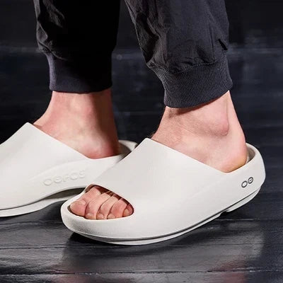 Men's Slides